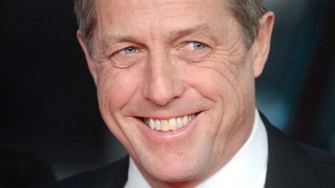 Britský herec Hugh Grant se do problémů se zákonem dostal několikrát. 