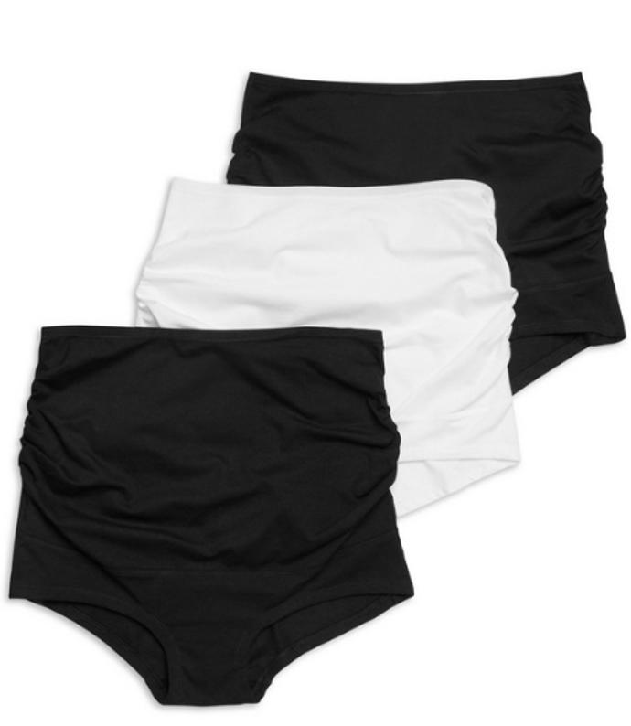 U těhotenských kalhotek dbejte na to, aby se vám nikde nezařezávaly. Vhodné jsou třeba ty s vyšším pásem a nebo ty bezešvé.