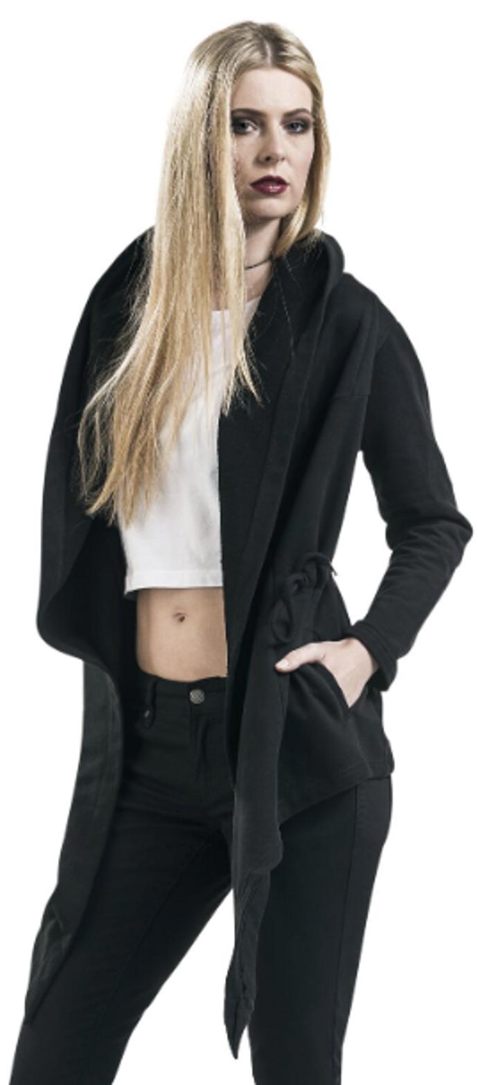 Kardigany jsou vyráběny ve všech možný délkách i tvarech. Kratší se nám budou více hodit k šatům či kraťáskům