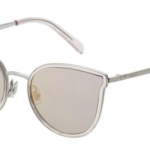 Brýle ve tvaru kočičích očí jsou ideální pro ženy s kulatým nebo oválným tvarem obličeje. 