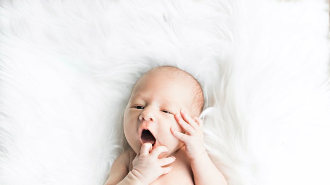 Nenahraditelný pomocník pro klidný spánek: Soutěžte o monitor dechu Nanny!