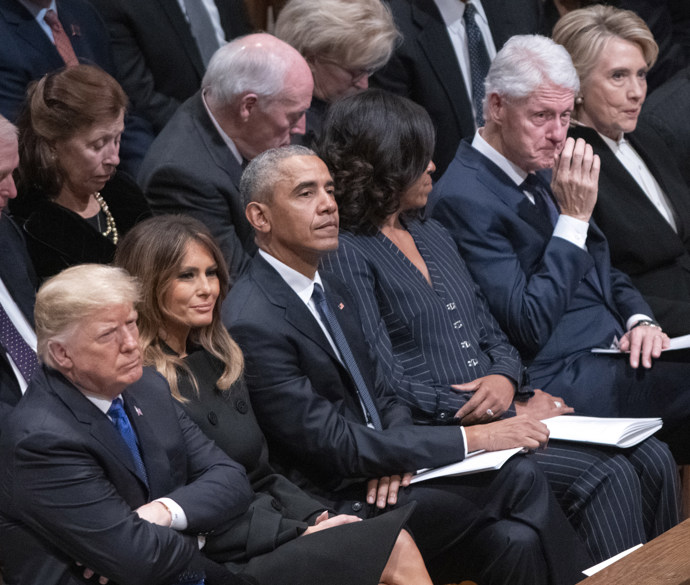 Melanii Trump mnohdy srovnávají s bývalými prvními dámami USA. 