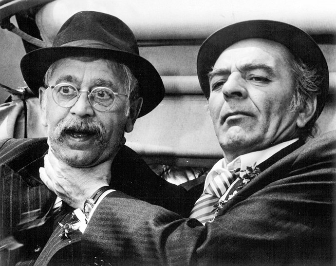 Vlastimil Brodský a Josef Bláha během natáčení komedie Tchán mnohdy improvizovali.