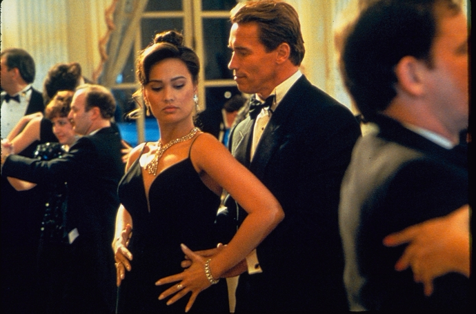 Film byl svým rozpočtem přesahujícím 100 milionů dolarů zařazen do Guinessovy knihy rekordů...