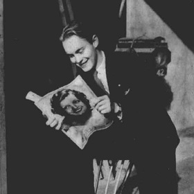 První manželství s Richardem Cromwellem vydrželo pouhých sedm měsíců. Byl totiž gay. Přesto se z nich stali dobří přátelé.