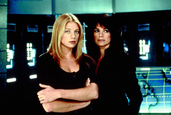 Seriál se těšil velkému zájmu diváků i v České republice. 