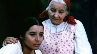 Libuše Geprtová se proslavila hlavně svoji legendární rolí ve filmu Babička. 