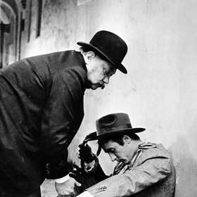 Nicka Cartera si měl zahrát Robert Redford. Když ale výši nabízeného honoráře uviděl jeho agent, začal se tomu smát.