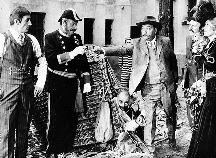 Adéla ještě nevečeřela získala i ocenění na Mezinárodním filmovém festivalu v Miami.