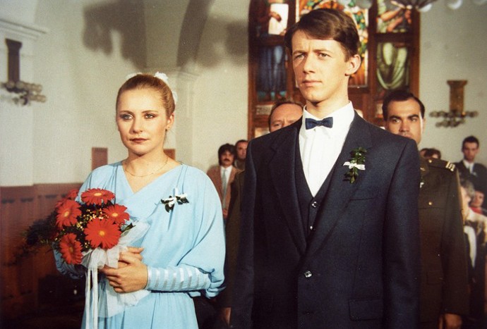 Kouba ovšem v průběhu příběhu dokáže ale také to, že je skutečný charakter. Na snímku s Veronikou Gajerovou.