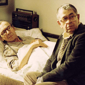 Prvotní námět filmu byl pro režiséra Bočana absolutně nepřijatelný. Nehodlal točit film o bláznovi, který staví protiatomový kryt. 