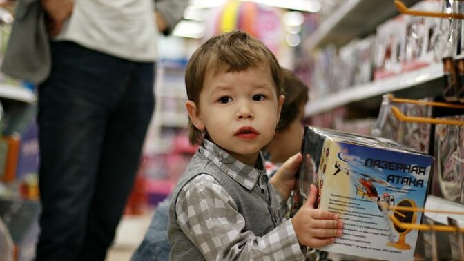 Prázdniny startují: Čím potěšit školáka za pěkné vysvědčení?