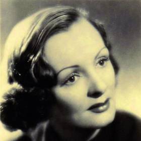 Světla Svozilová, skvělá herečka. 