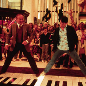 John Travolta musel rovněž ostrouhat. Producenti jej nechtěli proto, že jeho snímky nebyly finančně úspěšné.