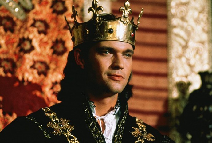 Postava prince je inspirována Jindřichem II.