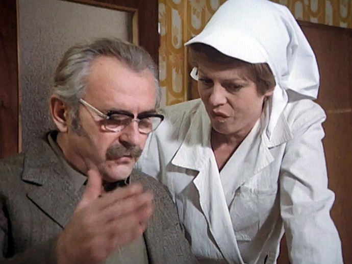 Na snímku Iva Janžurová a Jiří Sovák.