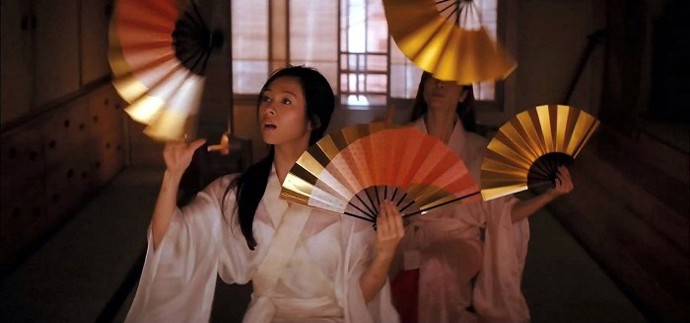 Film byl natočen dle knihy Arthura Goldena, který čerpal z výpovědí několika žen, které pracovaly jako gejši.