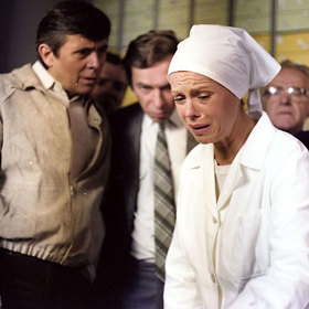 Jenomže drahé počítače přidělávají zaměstnancům JZD spíše vrásky. 