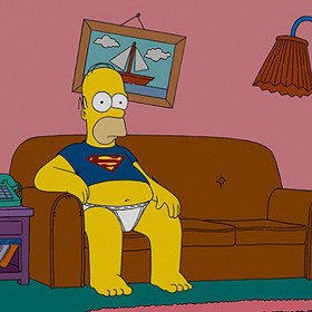 Věděli jste, že film o žluté rodince mohl vzniknout již v roce 1992? Nakonec se děj zkrátil na klasickou epizodu. 