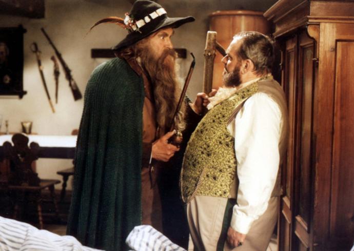 
Miloval fotbalový klub Slavia.