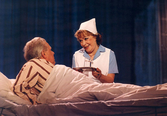 První díly se točily na živo.
