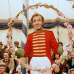 Dokonce odmítl titul Zasloužilý umělec. "Nebudu líbat a děkovat ruce, která bije," uvedl mimo jiné.