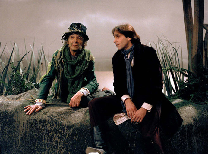 V roce 1993 převzal Cenu Thálie za celoživotní mistrovství.