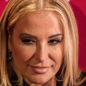 Než ji postihla rakovina, snažila se před svým okolím skrýt skutečný věk. Bála se, že by kvůli tomu neuspěla.