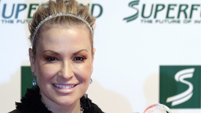 ...rakovina však její životní hodnoty zcela změnila.