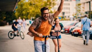 Revoluce v městské dopravě: Do čela se dostávají elektrické koloběžky