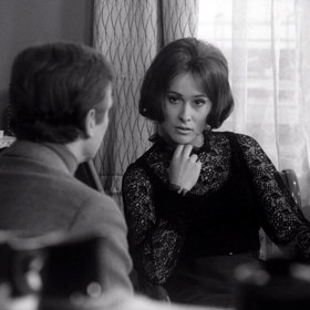 ...popíral totiž všechny morální zásady "správné" socialistické společnosti.
