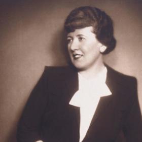 Přezdívalo se jí česká Coco Chanel.
