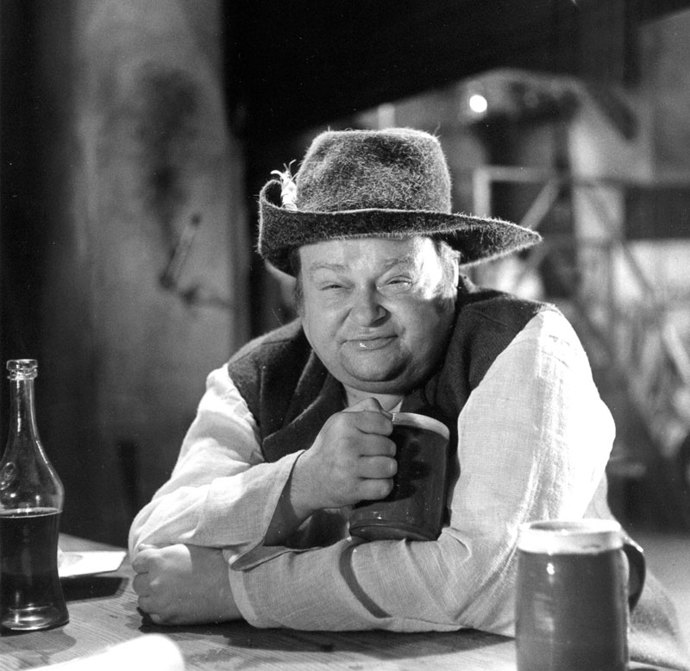 Jeho korpulentní postava a dobrácký úsměv značil jediné - komedie. Přezdívali mu český Oliver Hardy