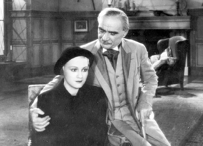 Zemřel na následky krutého mučení, a to dva dny před Vánocemi v roce 1941.
