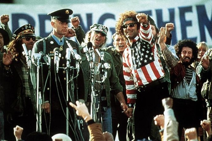 Tomu Hanksovi stačila jen hodina a půl čtení scenáře k tomu, aby podepsal smlouvu.
