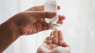 Dezinfekce: na rukou účinná pouze 15 minut