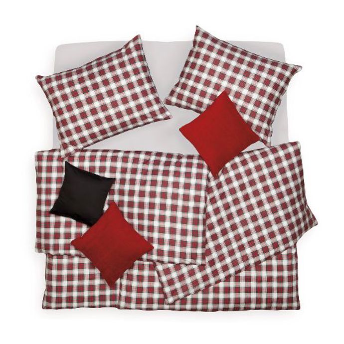 Pokud rádi spíte v chladné místnosti a chcete být hezky v teple, vyzkoušejte flanelové povlečení, 1290 Kč.