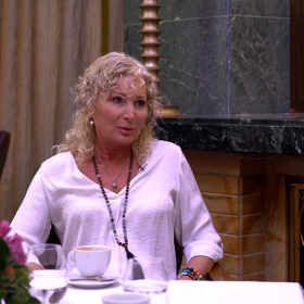 Světlana Nálepková byla hostem naší talkshow Na kafeečko. Promluvila mimo jiné o vztahu s podvodníkem, který ji dostal na totální dno.