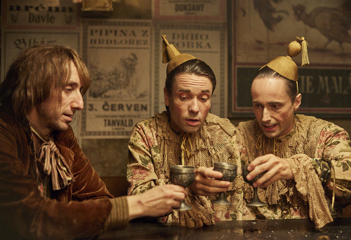 U některých postav chtěli tvůrci Hodinářova učně, aby jejich kostýmy nepůsobily příliš abstraktně, aby se s nimi děti mohly lehce identifikovat.