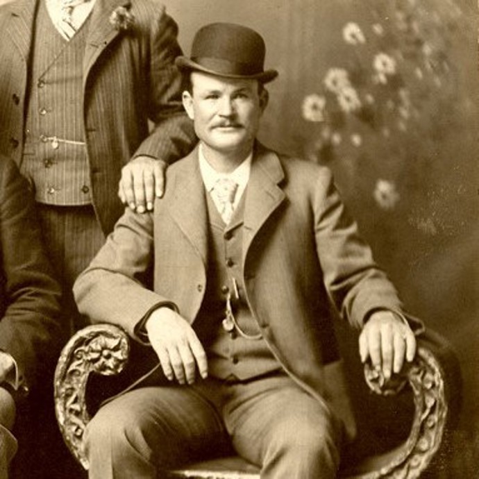 Někteří historici se ale domnívají, že Butch Cassidy přežil. Měl se usadit pod jiným jménem ve Spokane ve státě Washington.