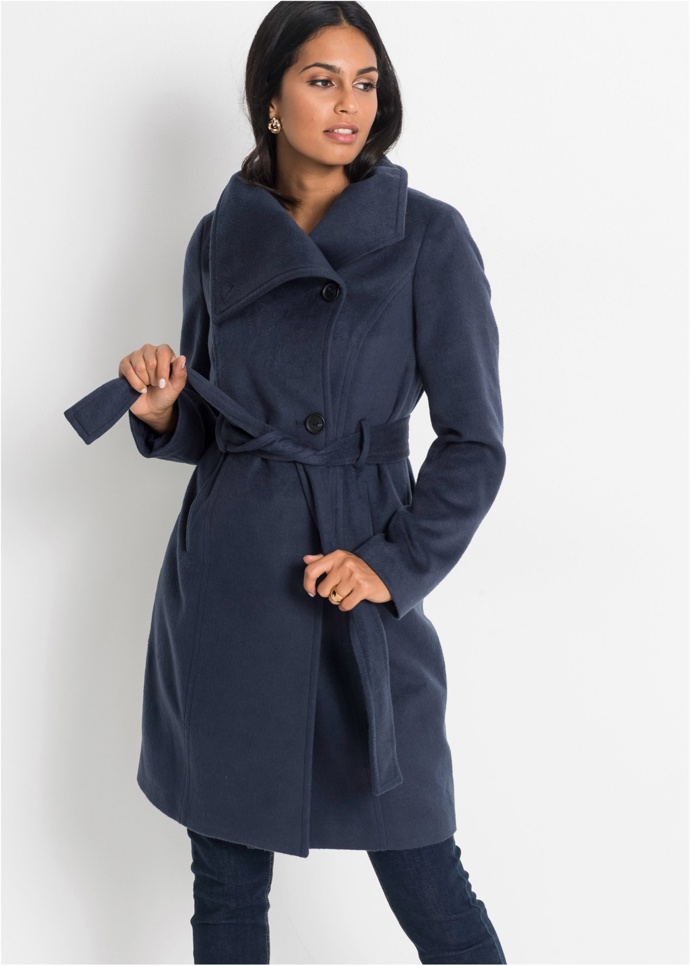 Krátký elegantní kabát, 1599 Kč.