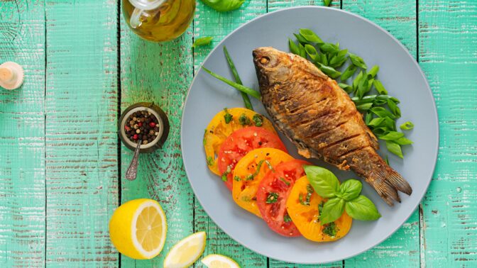 Jak na odlehčenou variantu štědrovečerní večeře: Dietnější polévka, bramborový salát i ryba