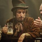 Marek Cpin se u výroby kostýmů pro pohádku Hodinářův učeň inspiroval koncem 19. století, konkrétně pak dobou kolem roku 1880. To byla vrcholná éra viktoriánské Anglie, romantismu i průmyslové revoluce.