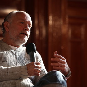 Před několika roky se stal obětí podvodu...
