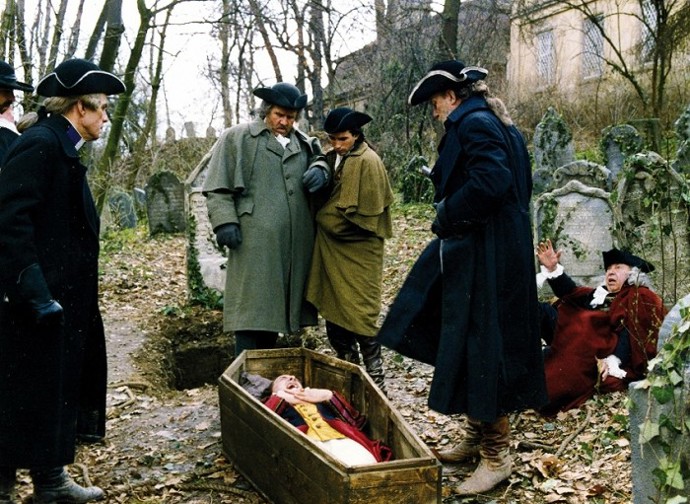 Film získal Cenu diváků na Festivalu fantastických filmů ve španělském Burgosu.