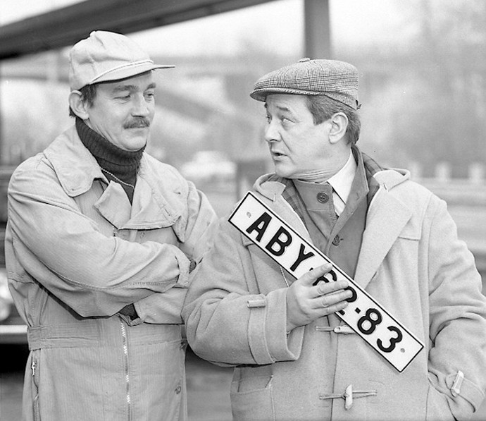 Film Pumpaři od Zlaté podkovy (1978) se inspiroval skutečným zločinem rozkrádání na benzínce.