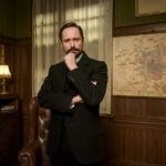 Vrchního inspektora Budíka si zahrál Jaroslav Plesl.