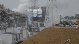 Fukušima aneb Černobyl v Japonsku: Výbuch reaktorů způsobila vlna tsunami, ale i nekompetentní personál