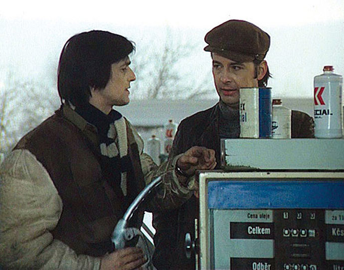 Jiří Bartoška si veškeré automobilové honičky obstaral zcela sám. Kaskadéra neměl.